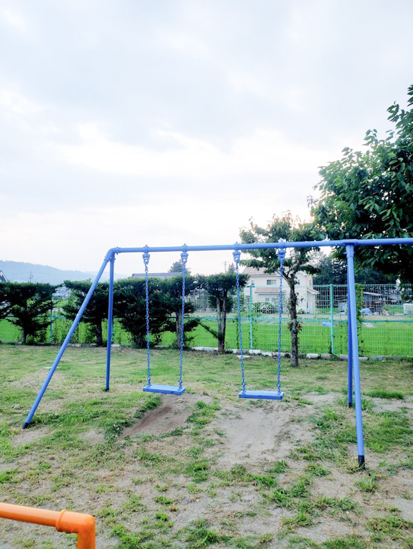 あずみ養護寄宿舎の遊具